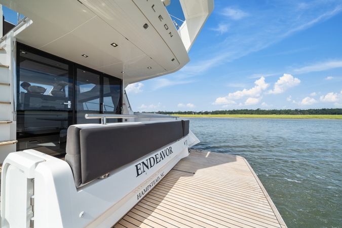 Galeon 420 Fly | Endeavor