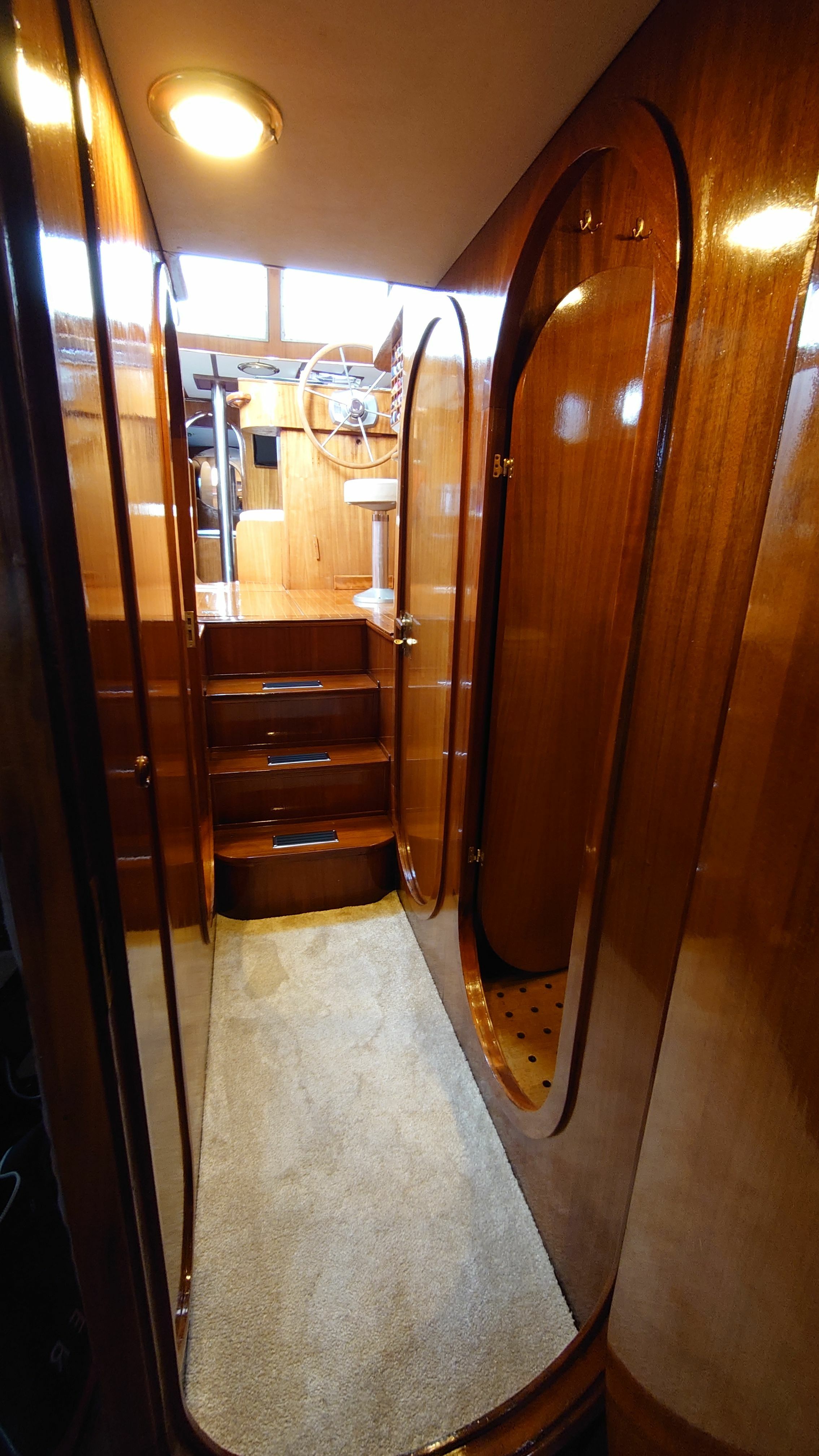 Conrad 57 | Liberte 2