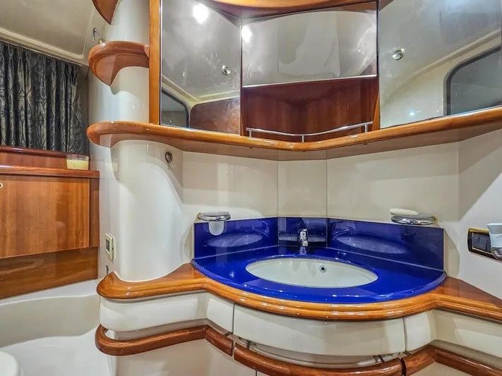 Azimut 55 | Susi