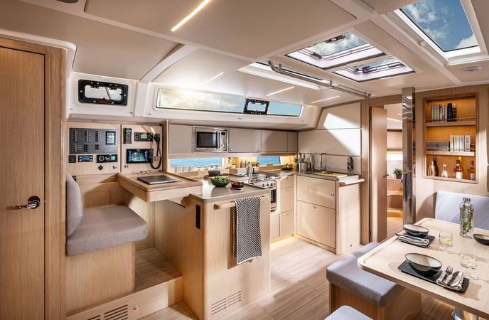 Bavaria C46 | Boulevard