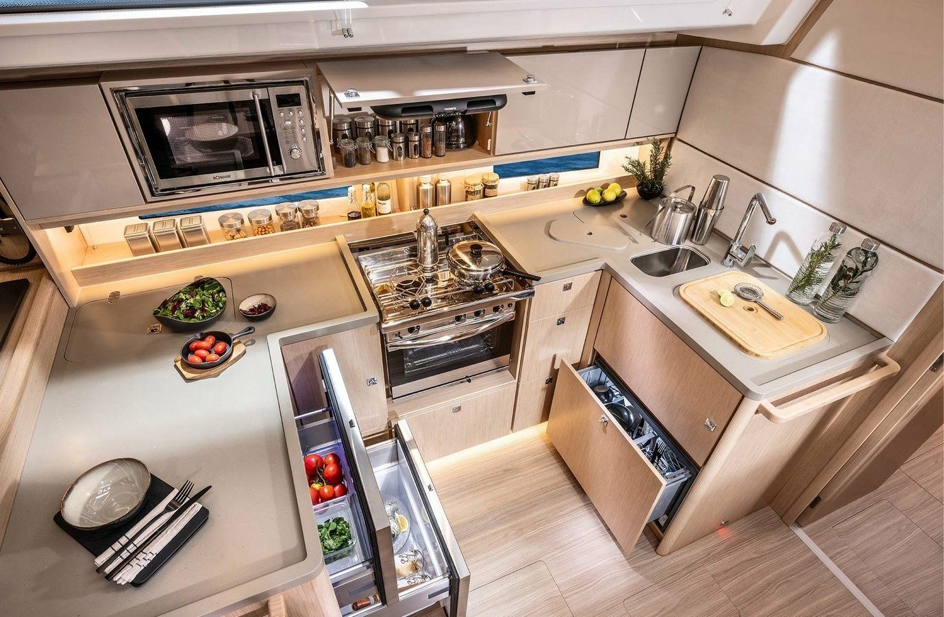 Bavaria C46 | Boulevard