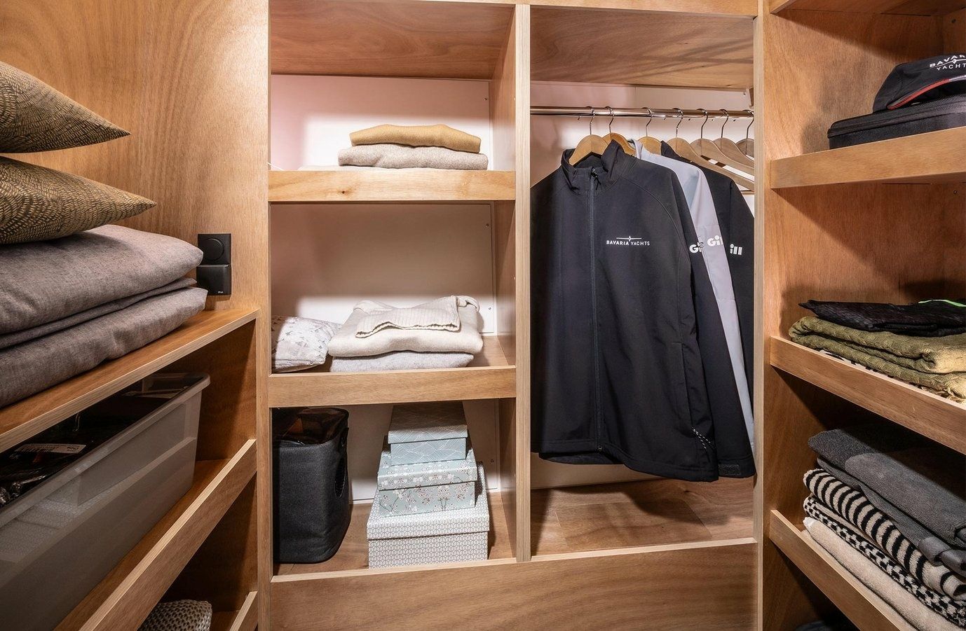 Bavaria C46 | Boulevard