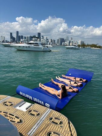 Sea Ray 53 Sedan Bridge | Coast to Coast