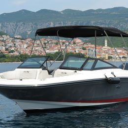 Sea Ray SPX 210 | 25