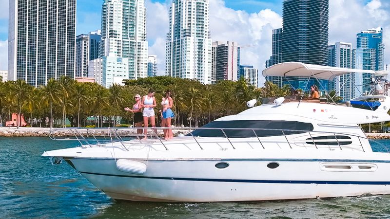 Cranchi 48 | Bella Lina