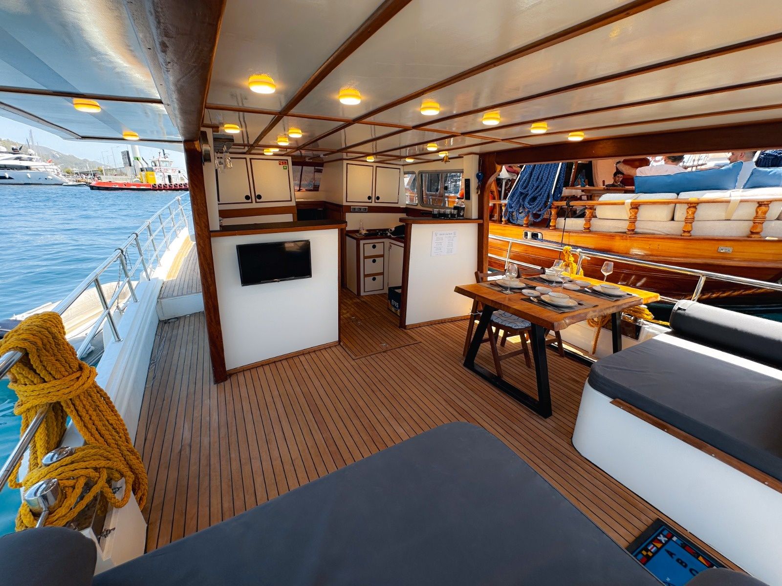 Custom Built 46 | Ayken