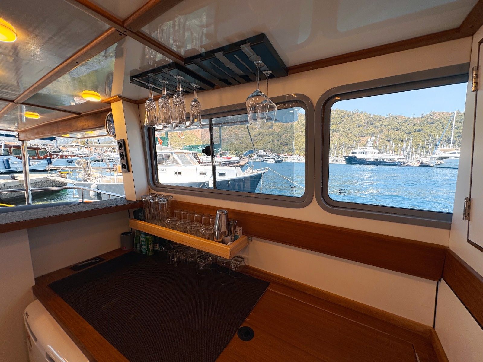 Custom Built 46 | Ayken