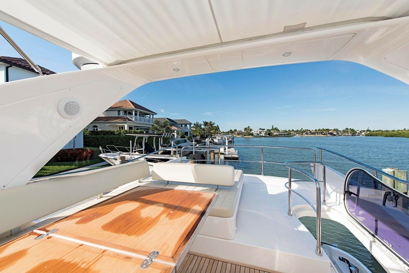 Azimut 60 | Salty at Sea