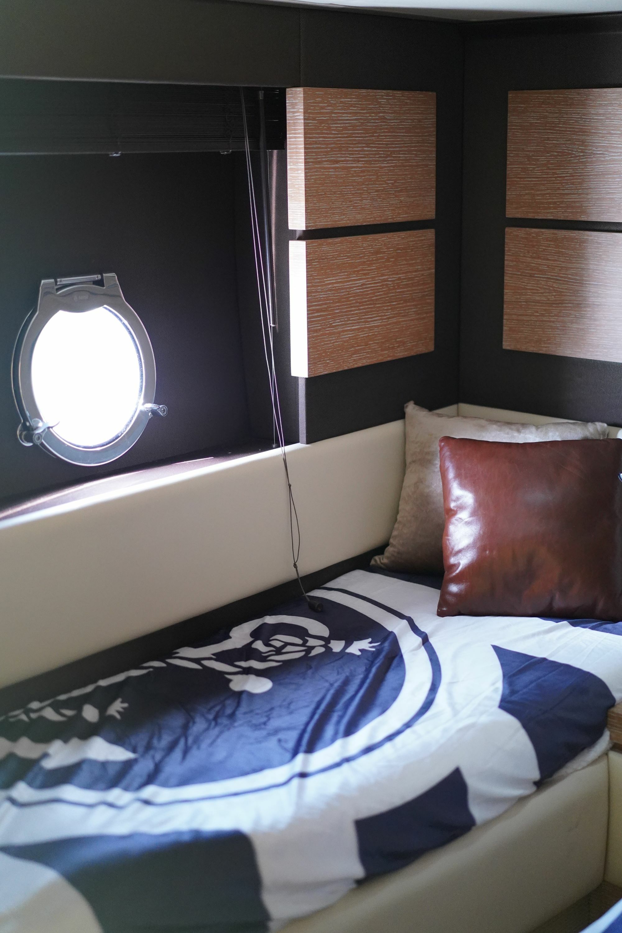 Azimut 60 | Salty at Sea