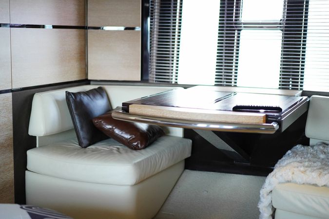 Azimut 60 | Salty at Sea