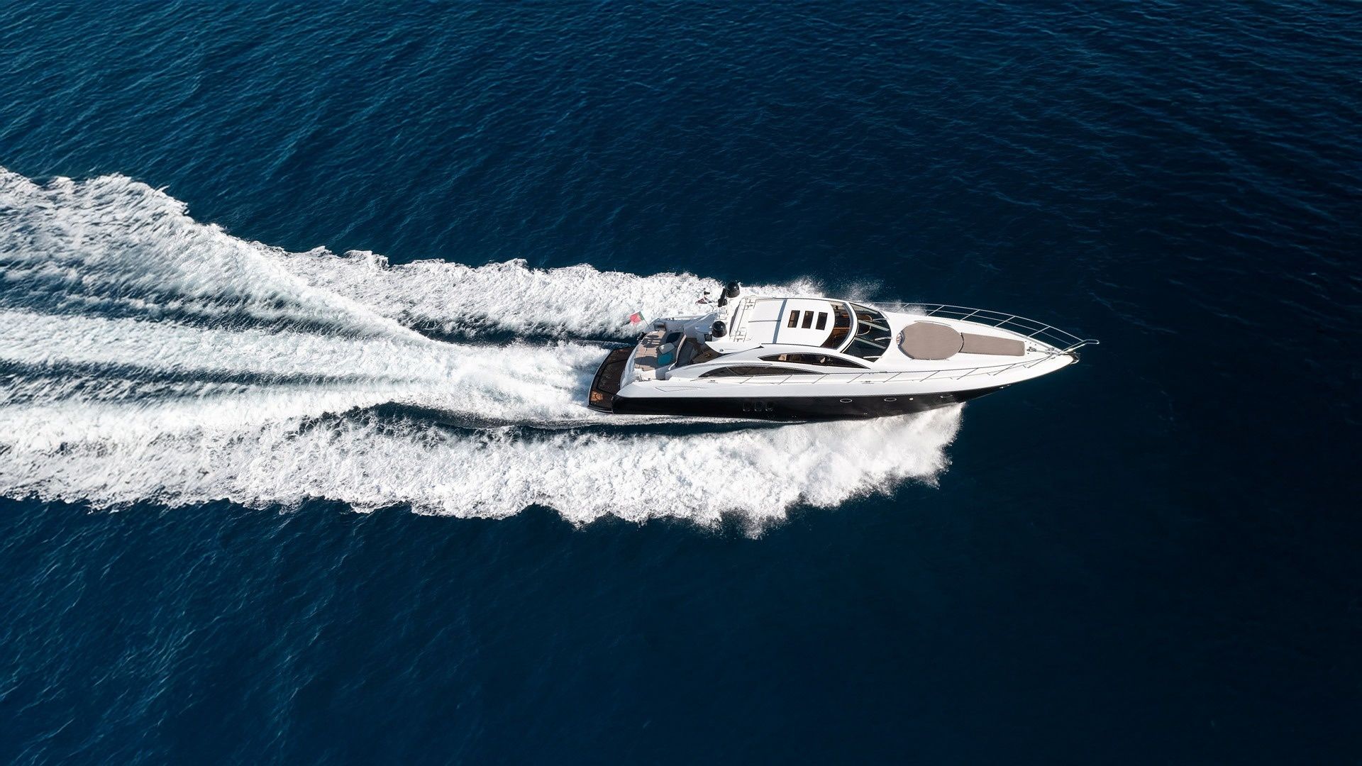 Sunseeker 72 | Boy Toy