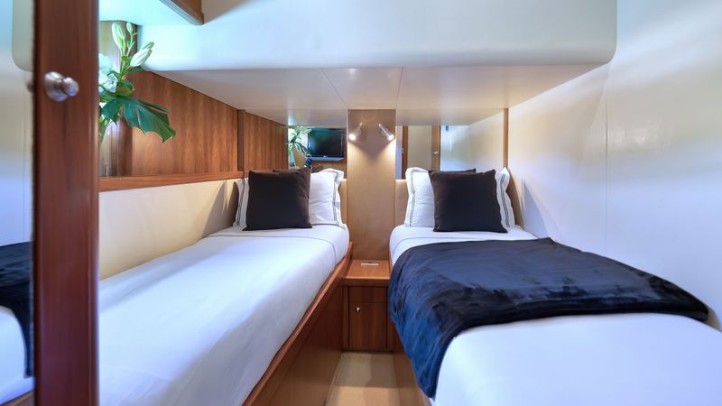 Sunseeker 72 | Boy Toy