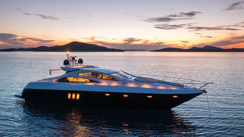 Sunseeker 72 | Boy Toy