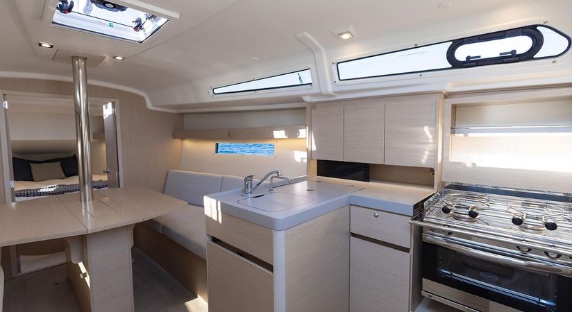 Beneteau Oceanis 34.1 | Panama