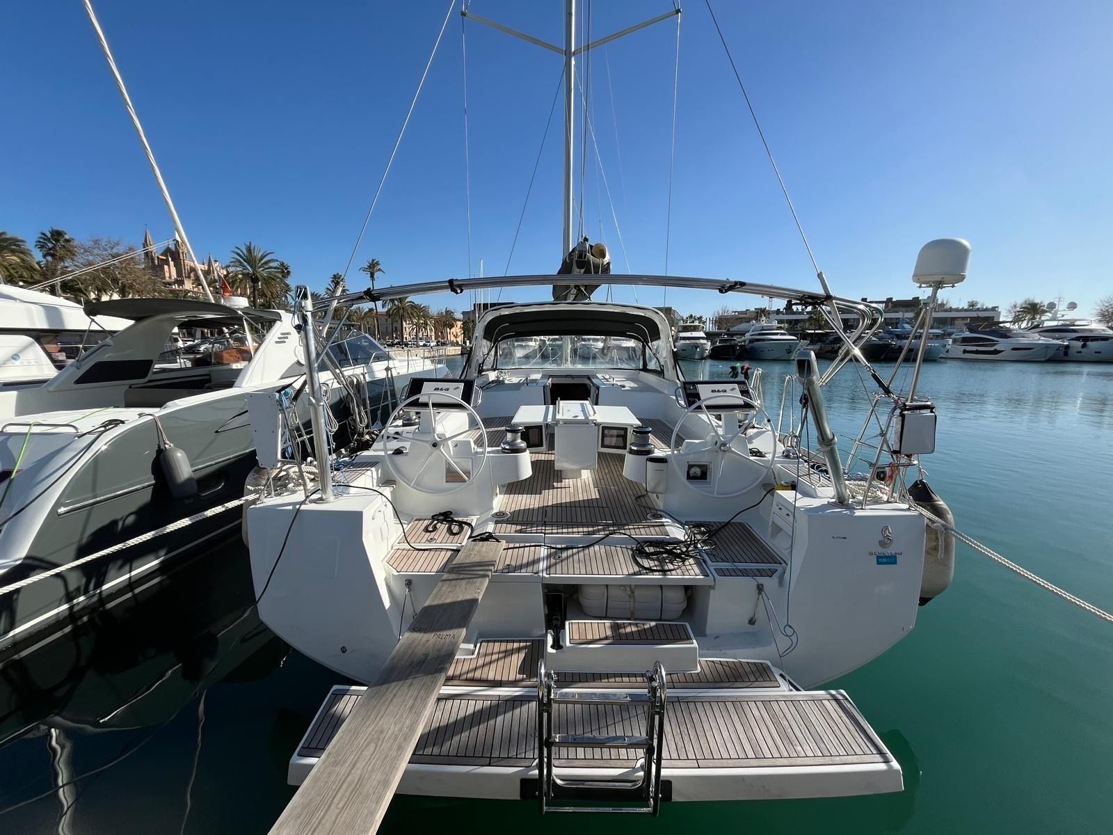 Beneteau Oceanis 55 | Explorer