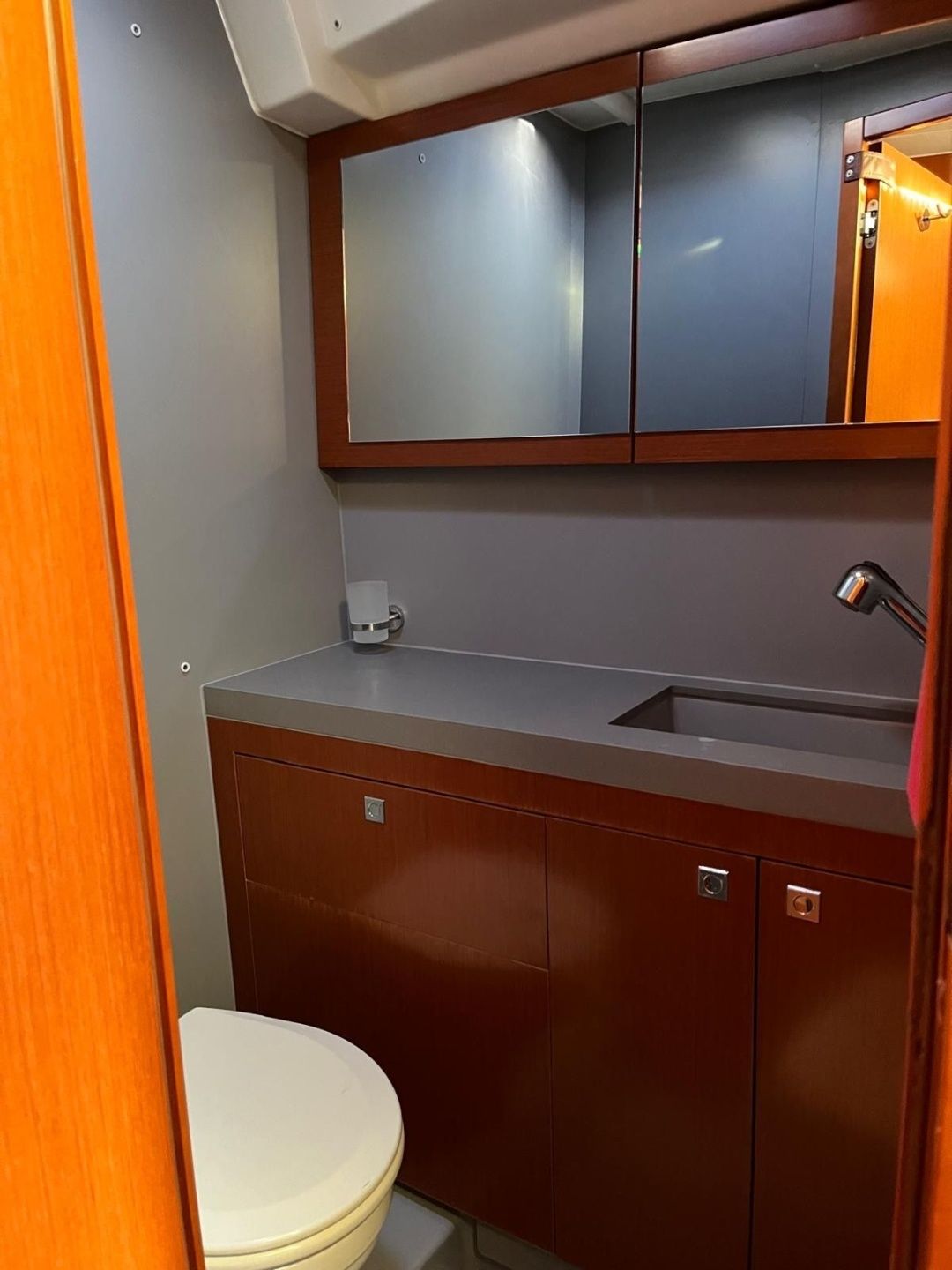 Beneteau Oceanis 55 | Explorer