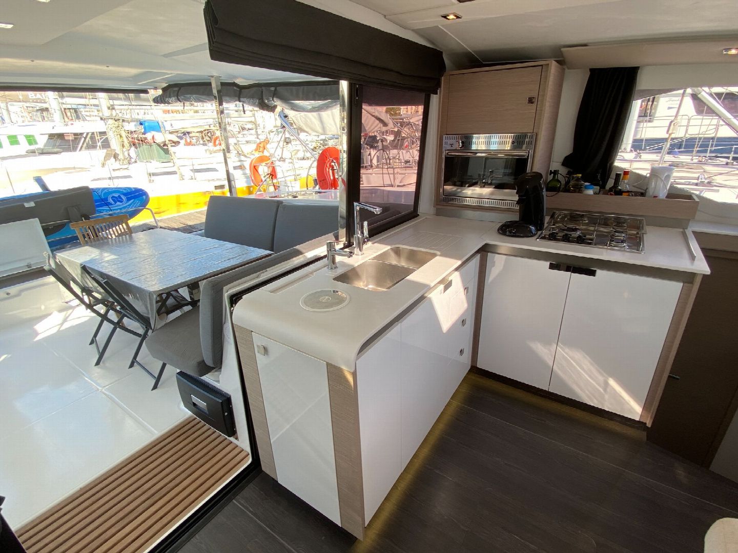 Fountaine Pajot Isla 40 | Bloanne