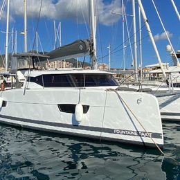 Fountaine Pajot Isla 40 | Bloanne