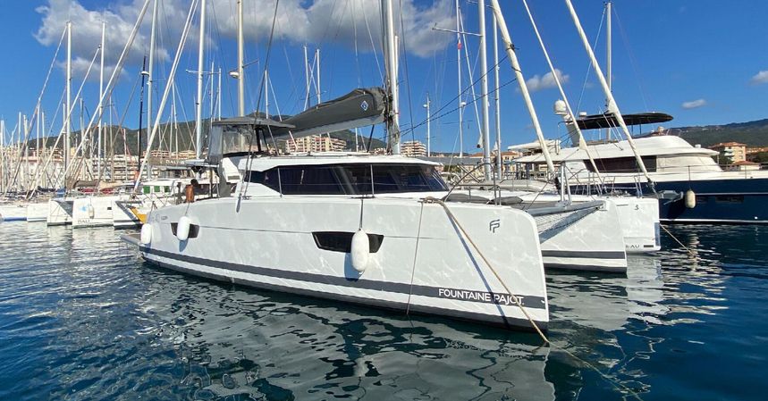 Fountaine Pajot Isla 40 | Bloanne