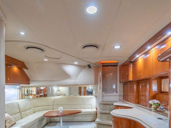Sea Ray 510 Sundancer | A Yacht