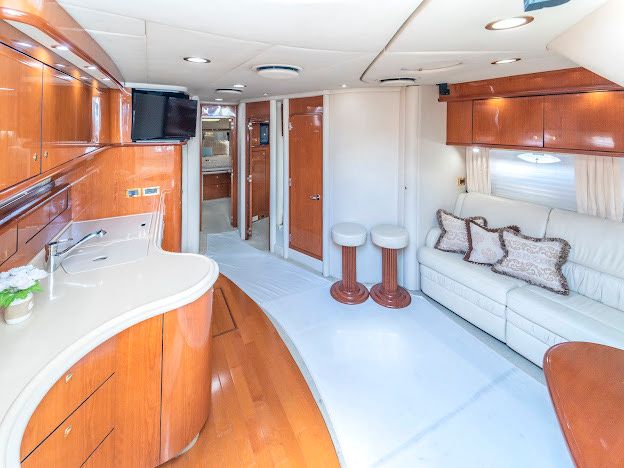 Sea Ray 510 Sundancer | A Yacht