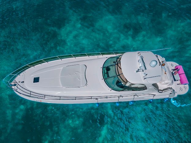 Sea Ray 510 Sundancer | A Yacht