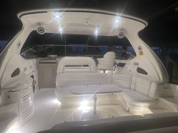 Sea Ray 510 Sundancer | A Yacht