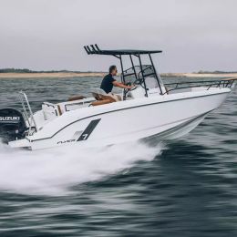 Beneteau Flyer 7 Spacedeck | Uni