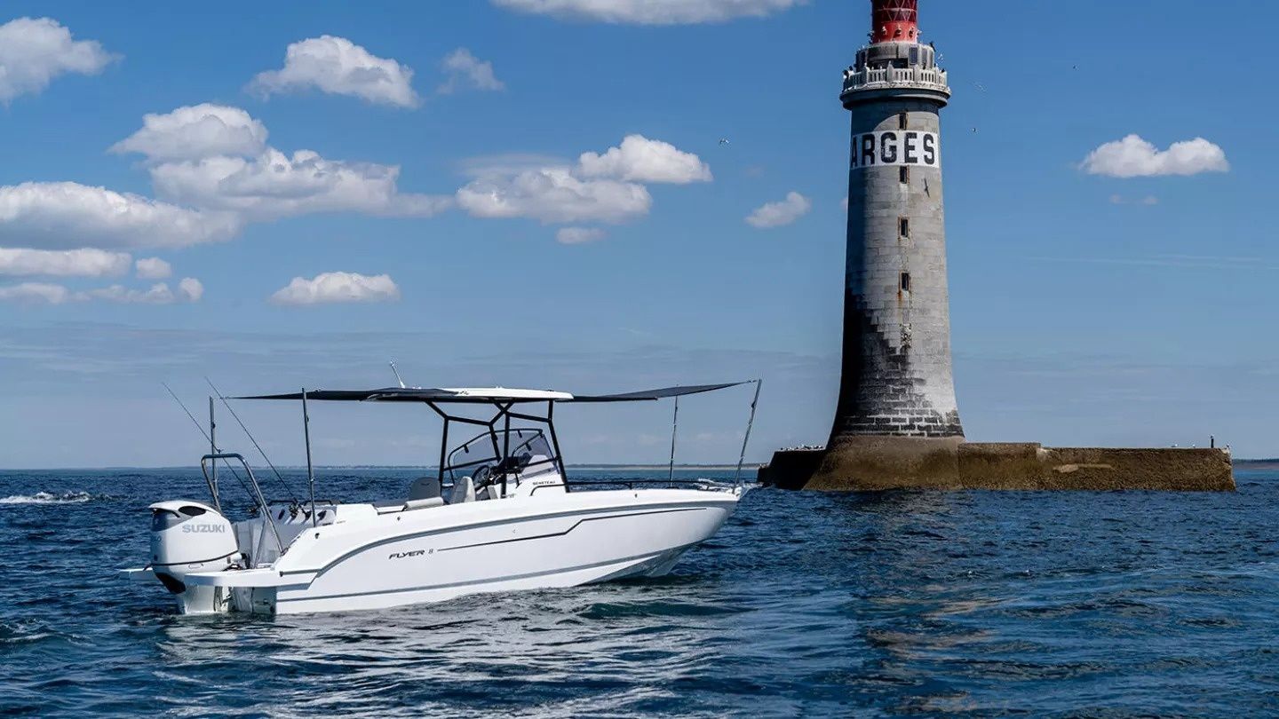Beneteau Flyer 8 Spacedeck | Jacques-Edouard