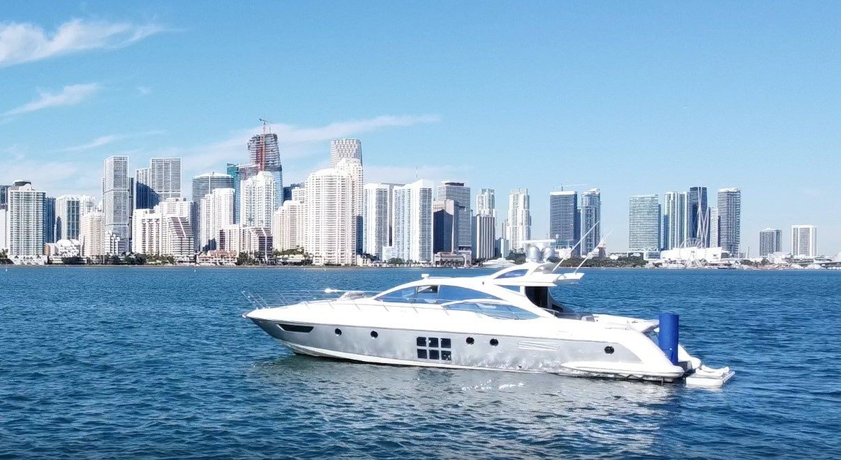 Azimut 62 S | Life is Great