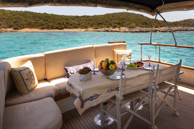 Custom Built 55 | Maia