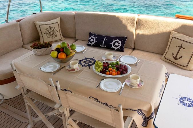 Custom Built 55 | Maia