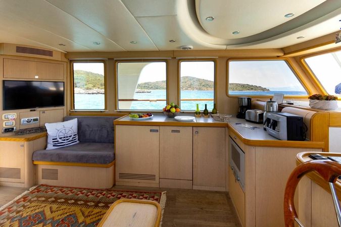 Custom Built 55 | Maia