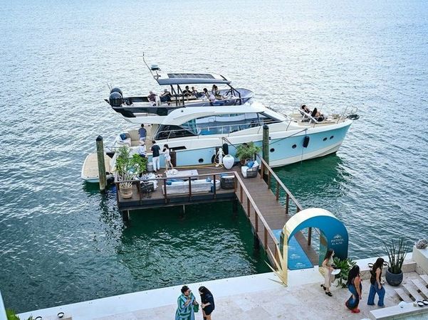 Beneteau Monte Carlo 62 | Singh City