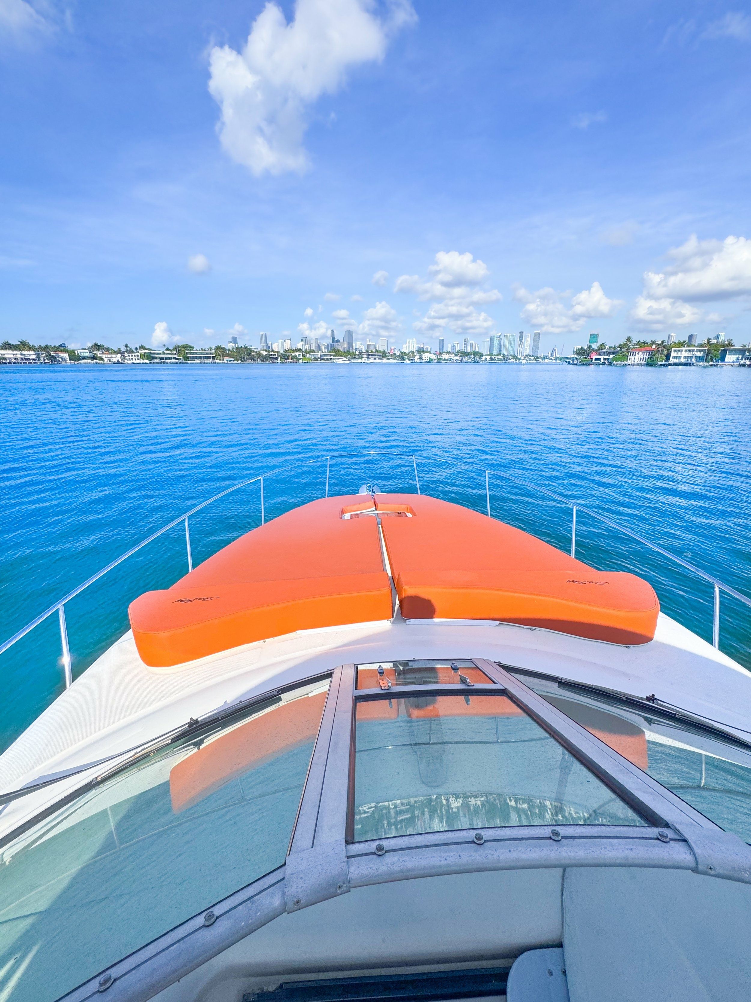 Sea Ray Sundancer 320 | Sundancer 2