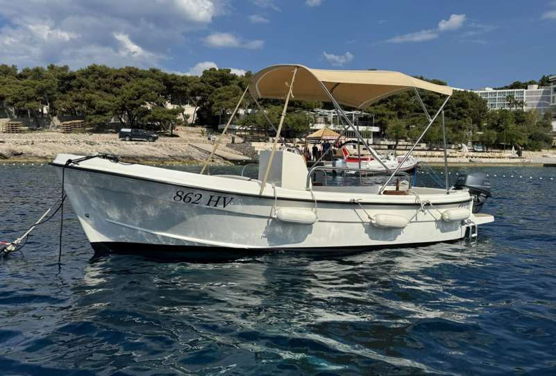 Betina Shipyard 500 | Dina