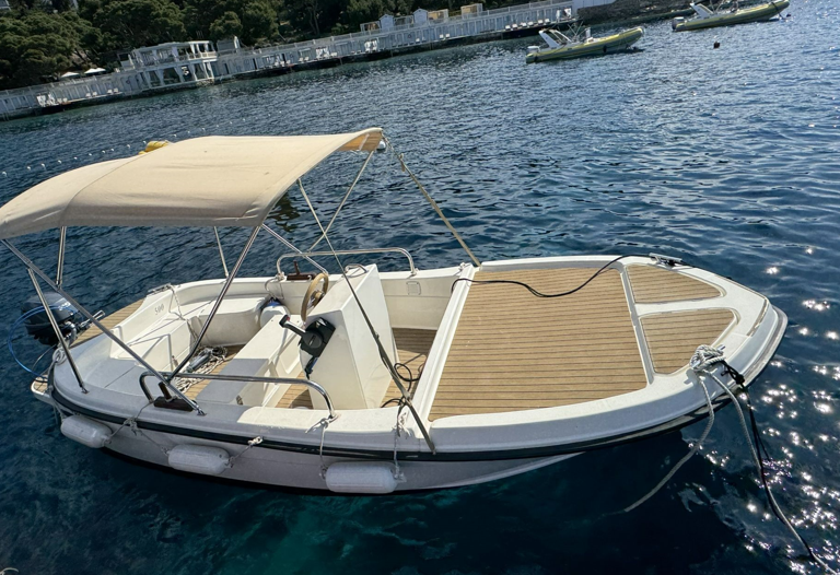 Betina Shipyard 500 | Dina