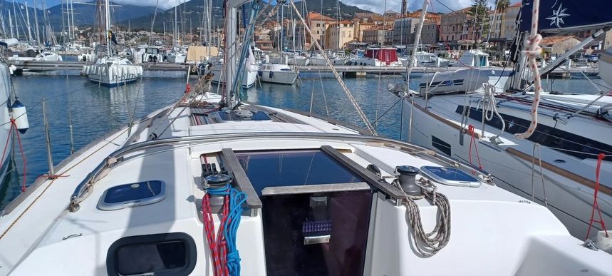 Dufour 335 | Nougatess