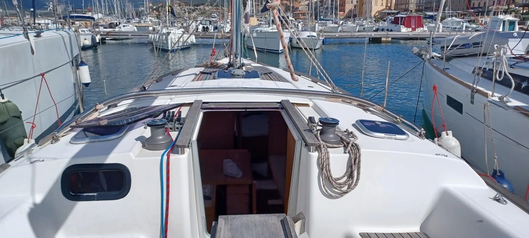 Dufour 335 | Nougatess