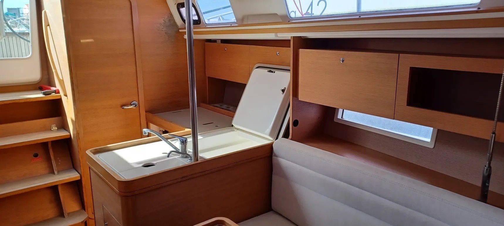 Dufour 335 | Nougatess