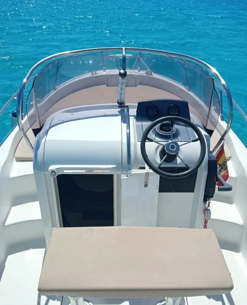 Sessa Key Largo 20 Deck | Aventura 3