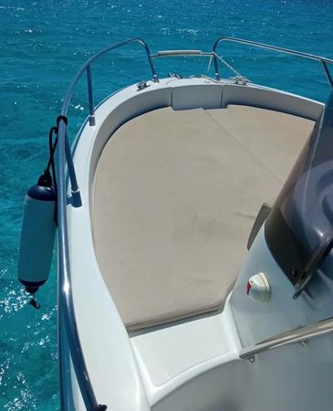 Sessa Key Largo 20 Deck | Aventura 3