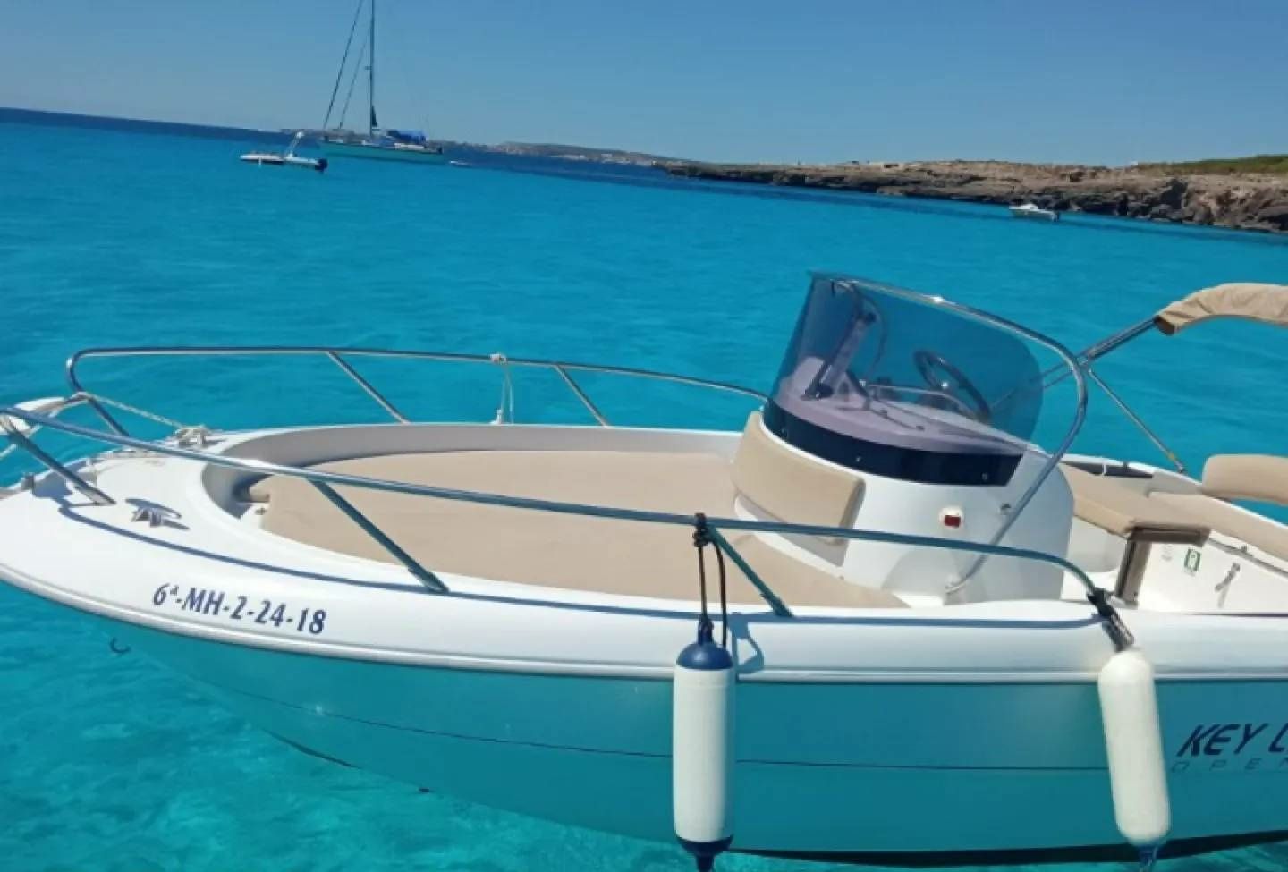 Sessa Key Largo 20 Deck | Aventura 3