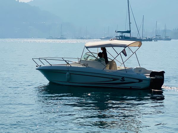 Beneteau Flyer 650 | Angel