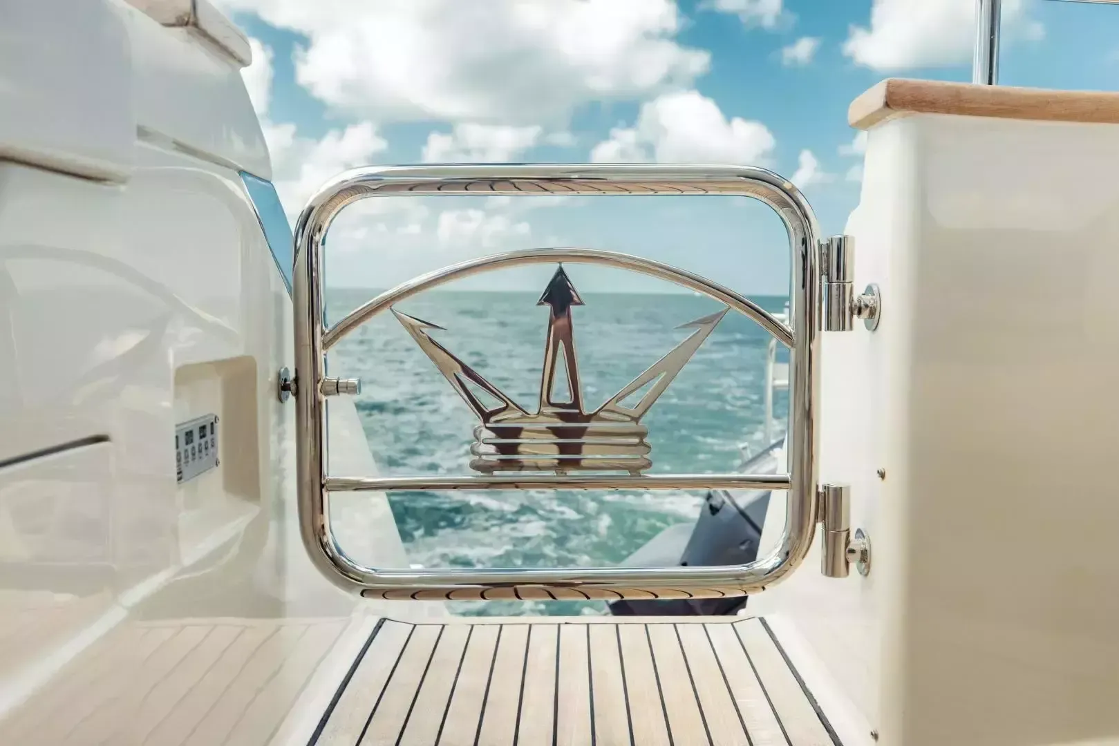 Dominator 95 | Casual