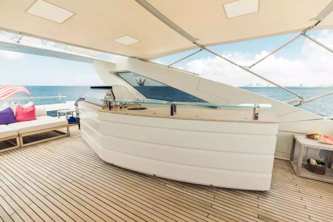 Dominator 95 | Casual