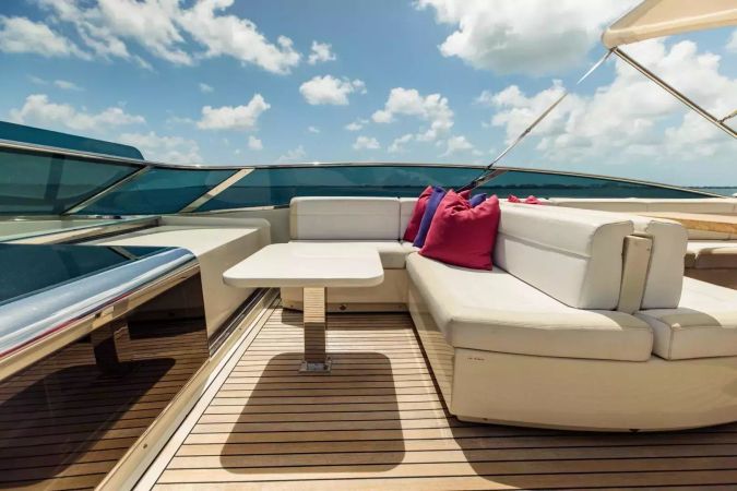 Dominator 95 | Casual