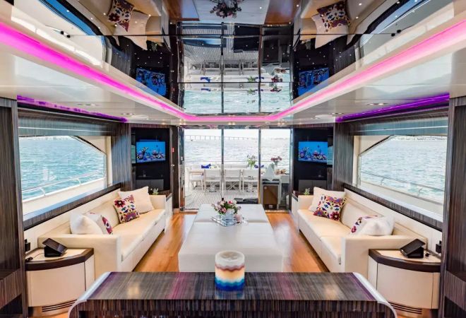 Dominator 95 | Casual