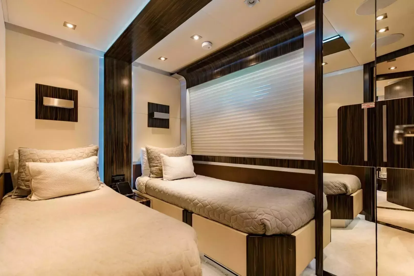 Dominator 95 | Casual