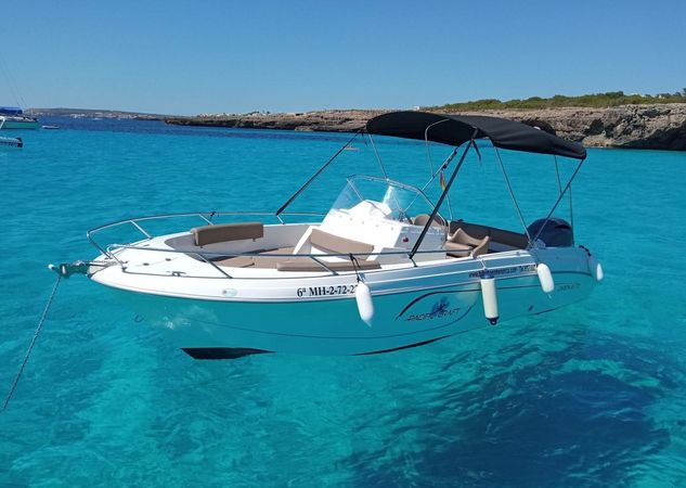 Pacific Craft 670 | Smile